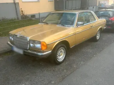 Gebraucht Mercedes 280 2026 Gold Coupé