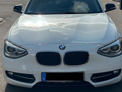 Gebraucht BMW 116 2012 Weiß Kleinwagen
