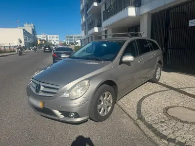 Gebraucht Mercedes R320 224 PS (164 kW) 2008 Silber Van / Kleinbus