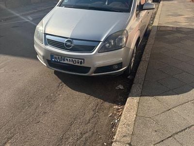 Gebraucht Opel Zafira 140 PS (102 kW) 2006 Grau Van / Kleinbus