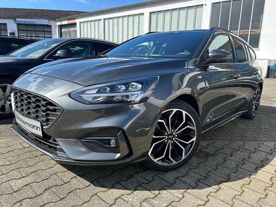 Usata Ford Focus ST-Line 182 CV (133 kW) 2020 Grigio Station wagon