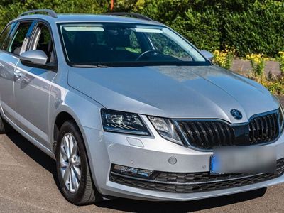 gebraucht Skoda Octavia 2.0 TDI SCR DSG Style Combi Style