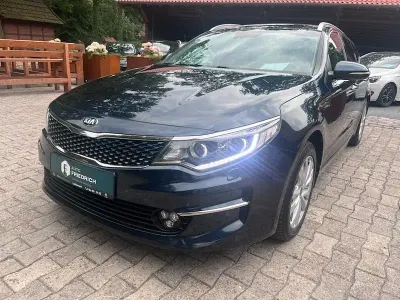 Gebraucht Kia Optima Vision 141 PS (103 kW) 2017 Blau Kombi