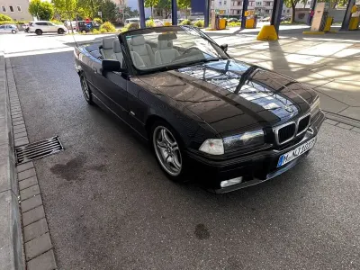 Gebraucht BMW 318 Cabriolet M Sport 116 PS (85 kW) 1998 Schwarz Cabrio