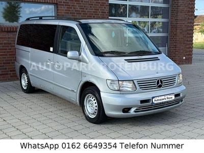 Mercedes V220