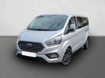 Gebraucht Ford Tourneo Titanium 131 PS (96 kW) 2022 Silber Kombi