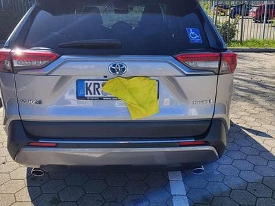 Gebraucht Toyota RAV4 Hybrid Team 218 PS (160 kW) 2020 Silber SUV