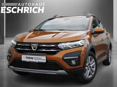 Orange Gebraucht 2021 Dacia Sandero Comfort Kleinwagen | 13.350 € (Fairer Preis)