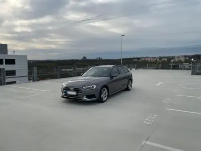 Gebraucht Audi A4 Advanced 190 PS (139 kW) 2020 Grau Kombi