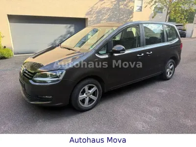 Gebraucht VW Sharan Trendline 140 PS (102 kW) 2014 Schwarz Van / Kleinbus