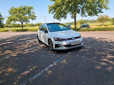 Gebraucht VW Golf VII GTI 230 PS (169 kW) 2017 Weiß Limousine