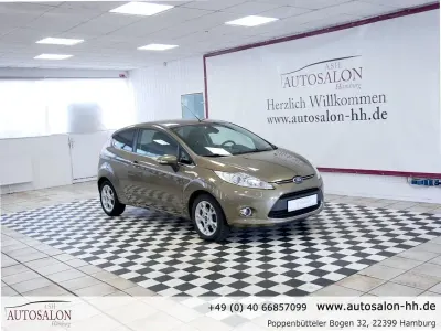 Używany Ford Fiesta Titanium 82 KM (60 kW) 2012 Brązowy Hatchback