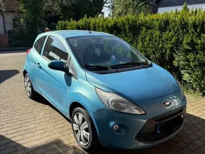 Usata Ford Ka 69 CV (50 kW) 2010 Blu Utilitaria