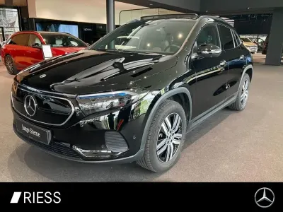 Gebraucht Mercedes EQA250+ Electric Art 139 kW (190 PS) 2023 Schwarz SUV