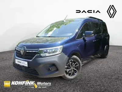 Gebraucht Renault Kangoo Techno 131 PS (96 kW) 2025 Blau Van / Kleinbus