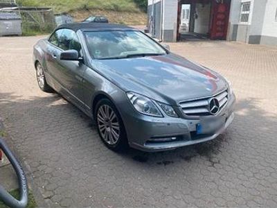 Mercedes E220