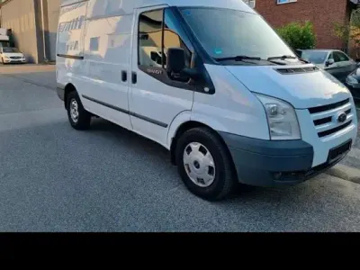 Gebraucht Ford Transit Tourneo 115 PS (84 kW) 2011 Weiß Limousine