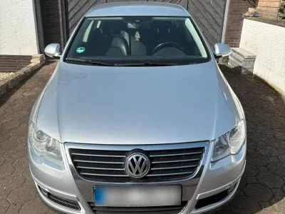 Gebraucht VW Passat Comfortline 122 PS (89 kW) 2009 Grau Limousine