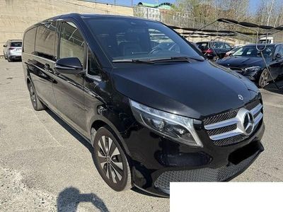 Usata Mercedes V220 163 CV (119 kW) 2023 Nero Monovolume