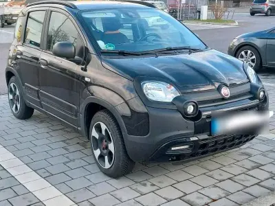 Gebraucht Fiat Panda Cross Cross 70 PS (51 kW) 2020 Schwarz Kleinwagen