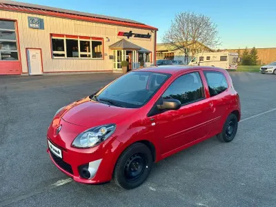 Usata Renault Twingo 75 CV (55 kW) 2011 Rosso Utilitaria