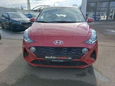 Usata Hyundai i10 GO! 67 CV (49 kW) 2023 Rosso Utilitaria