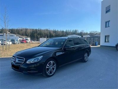Mercedes E200