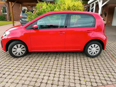 Gebraucht VW up! Move 90 PS (66 kW) 2017 Rot Kleinwagen