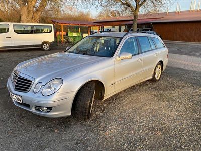 Mercedes E280