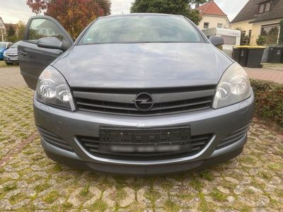 Opel Astra GTC