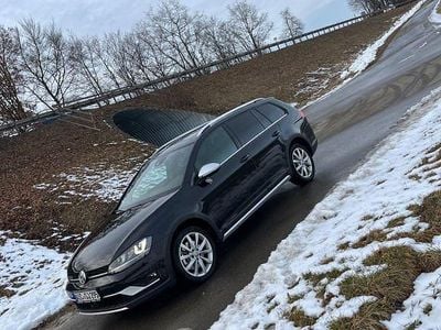 Schwarz Gebraucht 2015 VW Golf Alltrack Kombi | 16.900 € (Fairer Preis)