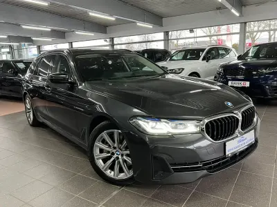 Używany BMW 530 Sport Line 286 KM (210 kW) 2023 Szary Kombi