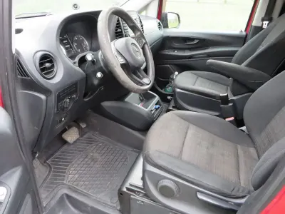Brugt Mercedes Vito 163 HK (119 kW) 2016 Rød Van