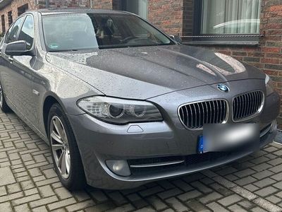 gebraucht BMW 520 d | Navi Professionell und Standheizung