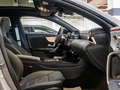 Mercedes CLA200