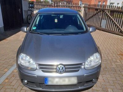 VW Golf V