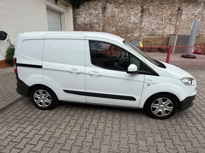 Gebraucht Ford Transit 95 PS (69 kW) 2016 Weiß Van / Kleinbus