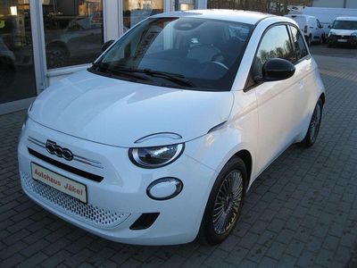 Nuova Fiat 500 Icon 65 CV (47 kW) 2026 Bianco