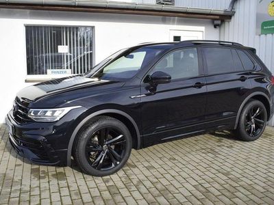 Usata VW Tiguan R-line 150 CV (110 kW) 2023 Nero SUV