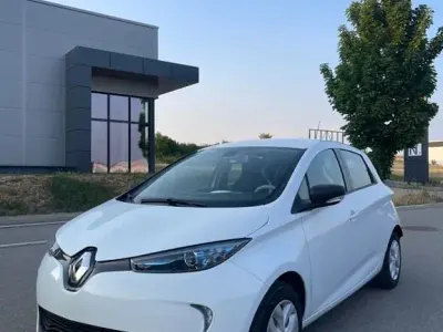 Gebraucht Renault Zoe Life 42 kW (58 PS) 2019 Weiß Kleinwagen