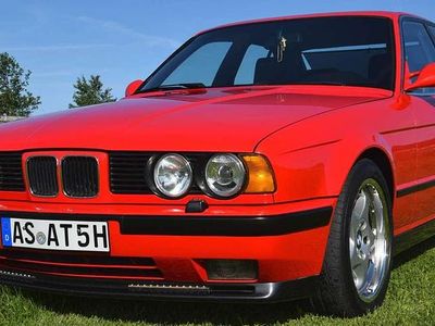 Gebraucht BMW M5 Sport Line 315 PS (231 kW) 1991 Rot Limousine