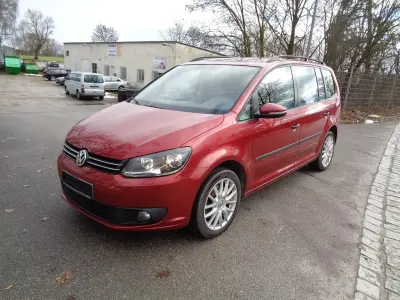 Gebraucht VW Touran 140 PS (102 kW) 2011 Rot Van / Kleinbus
