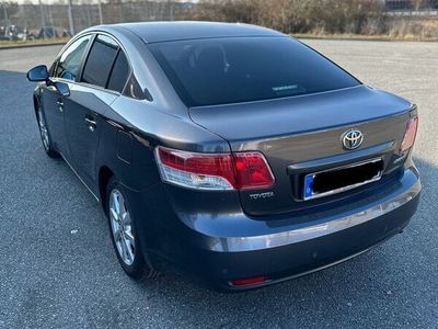 gebraucht Toyota Avensis 2.2 d-Cat