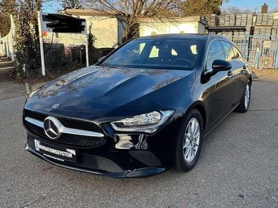 Gebraucht Mercedes CLA180 116 PS (85 kW) 2022 Kosmosschwarz  metalliclack Limousine