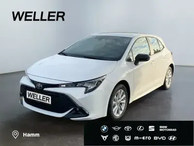 Neu Toyota Corolla Business Edition 140 PS (102 kW) 2025 Weiss Limousine