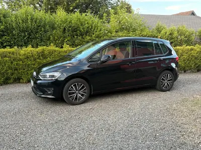 Gebraucht VW Golf Sportsvan Allstar 110 PS (80 kW) 2016 Schwarz Van / Kleinbus