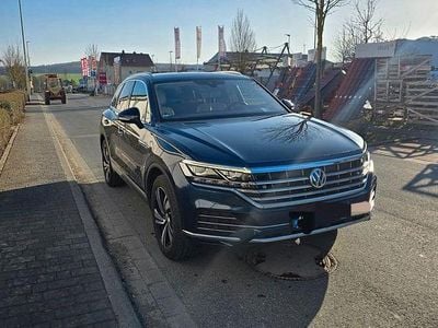 Gebraucht VW Touareg 286 PS (210 kW) 2018 Blau SUV