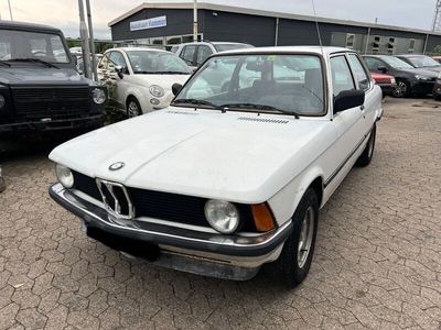 gebraucht BMW 318 i Coupé Automatik