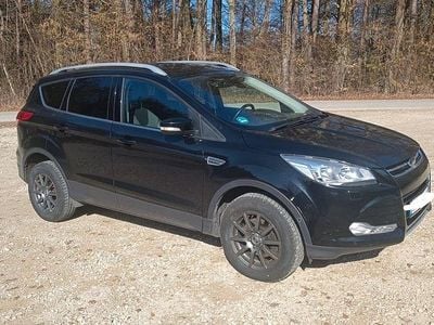 Gebraucht Ford Kuga Titanium 150 PS (110 kW) 2014 Schwarz SUV