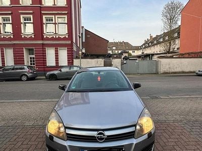Usata Opel Astra Cabriolet 105 CV (77 kW) 2005 Argento Cabrio